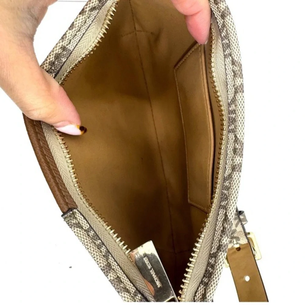 Michael Kors Signature Logo Belt Bag Brown Beige Waist Pack‎ Fanny Pack